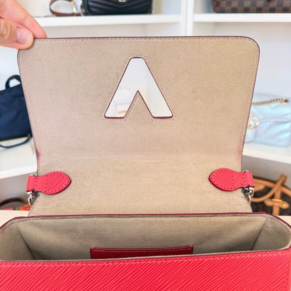 Louis Vuitton Epi Twist MM Red - Picture 7 of 16